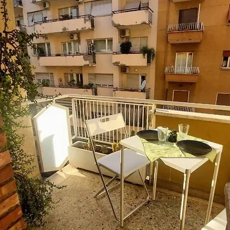Dorys Vatican Apartment *